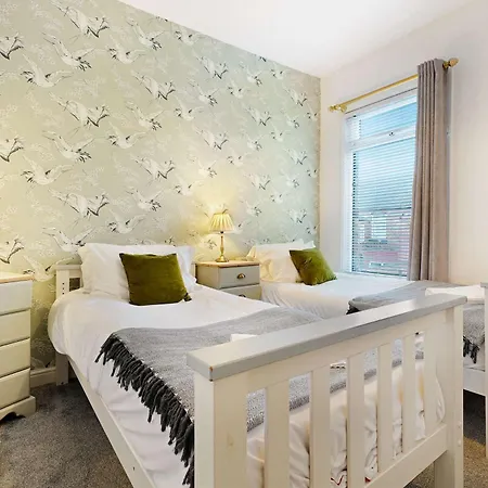 Coastal 3-bed For Families & Contractors *
