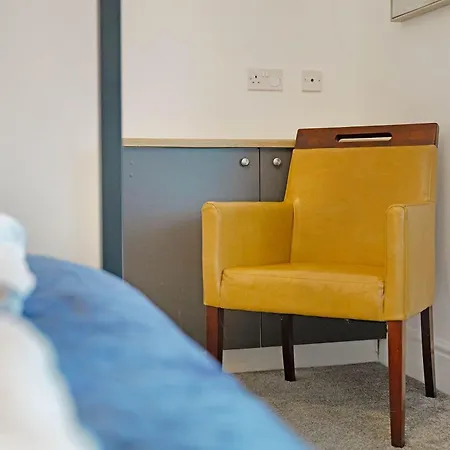 Coastal 3-bed For Families & Contractors Holiday home
